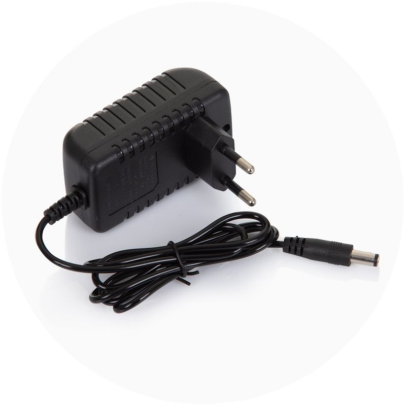 Jucarii, Copii si Bebe - Jucarii si jocuri - Jucarii de exterior - Masinute si vehicule pentru copii - Masinuta electrica Chipolino Police black - Infinity.ro