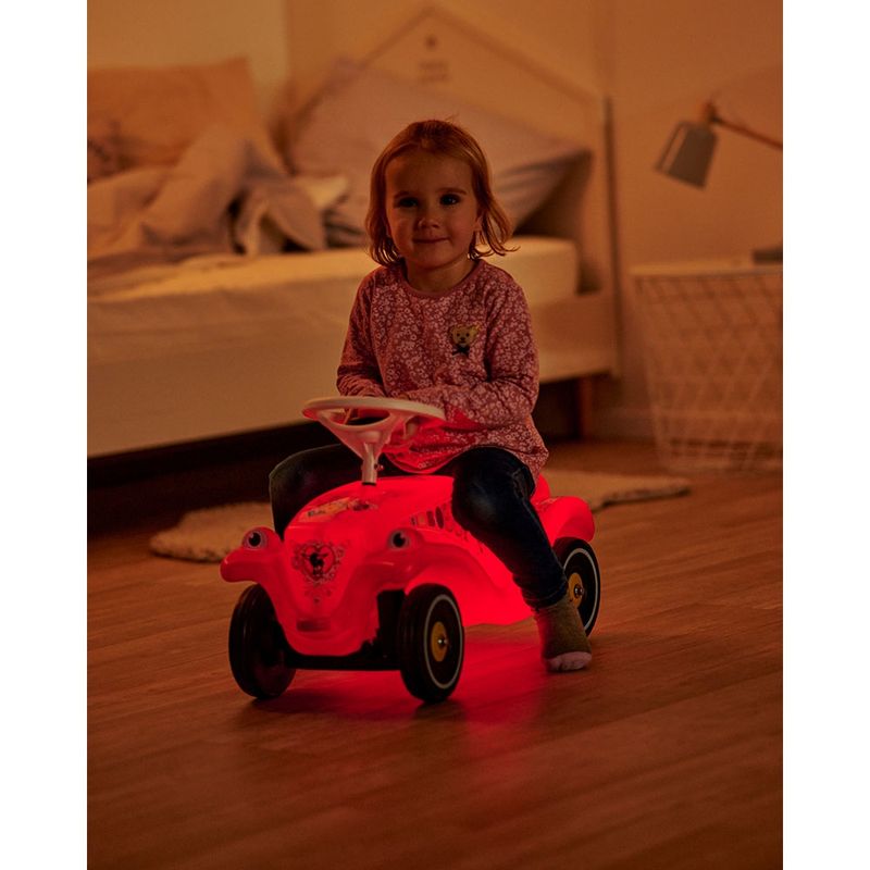 Jucarii, Copii si Bebe - Jucarii si jocuri - Jucarii bebelusi - Jucarii de tras/impins - Masinuta de impins Big Bobby Car Classic Lumi - Infinity.ro