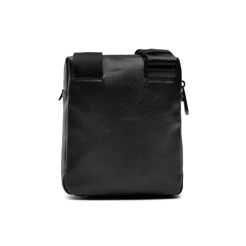 Fashion, accesorii si bijuterii - Barbati - Accesorii barbati - Genti si rucsacuri barbati - Geanta barbati Calvin Klein Must Reporter S K50K508695 Negru 19 x 17 x 5 cm - Infinity.ro