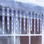 Casa si Gradina - Corpuri si surse de iluminat - Iluminat exterior - Instalatii luminoase exterior - Instalatie lumioasa LED, cu 8 Turturi, Alb Cald, Alb Rece, Albastru si Multicolor, 3m - Multicolor - Infinity.ro