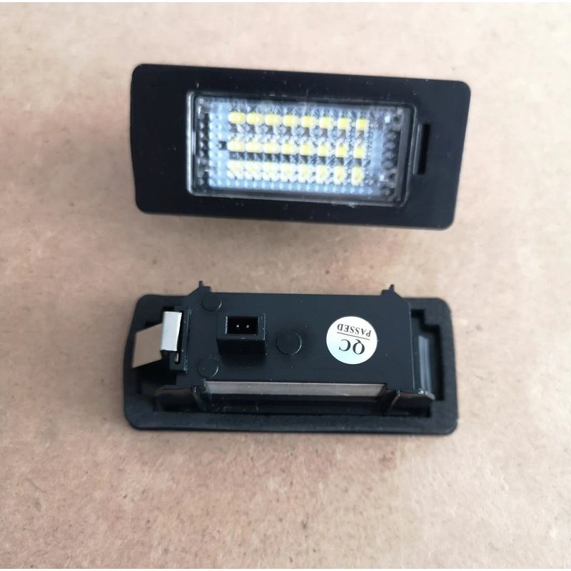 Casa si Gradina - Corpuri si surse de iluminat - Iluminat exterior - Lampi solare - Set 2 lampi LED pentru numar auto, compatibil VW, fara eroare de bec ars, lumina alb-rece - Infinity.ro