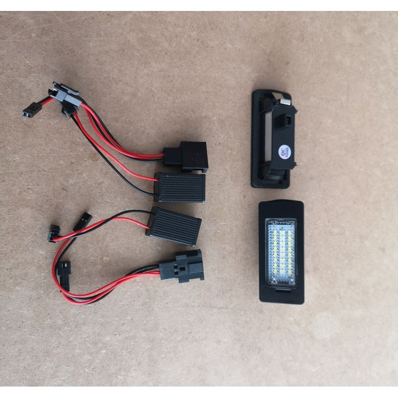 Casa si Gradina - Corpuri si surse de iluminat - Iluminat exterior - Lampi solare - Set 2 lampi LED pentru numar auto, compatibil Audi, fara eroare de bec ars, lumina alb-rece - Infinity.ro