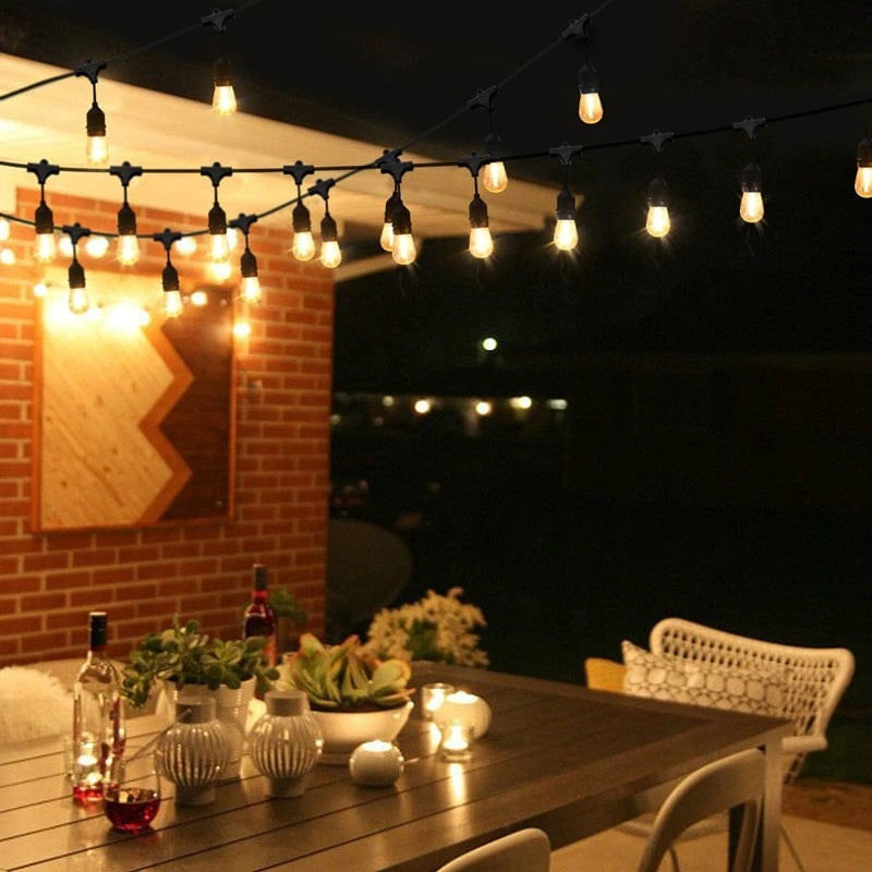 Casa si Gradina - Corpuri si surse de iluminat - Iluminat exterior - Instalatii luminoase exterior - Ghirlanda Luminoasa LED cu Pendule, Interconectabila, 10m/20m cu 20 becuri, Soclu E27, Lumina Alba Calda - 20m - Infinity.ro