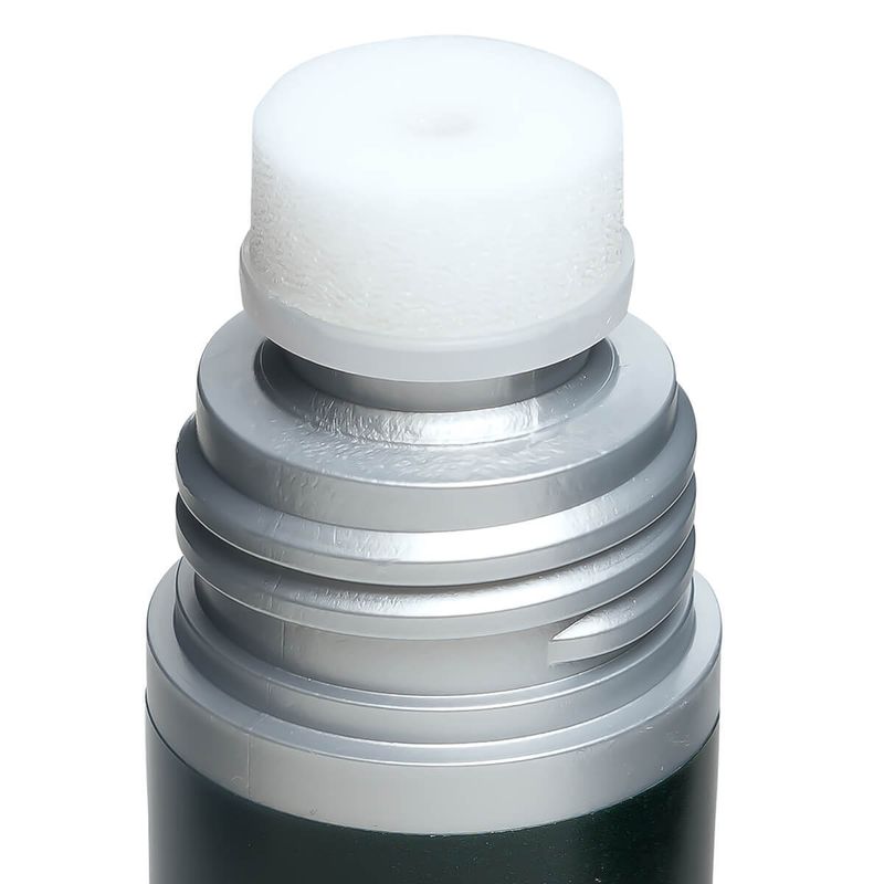 Market - Spalare si intretinere rufe - Produse intretinere Incaltaminte - Creme si Spray-uri intretinere - Solutie pentru piele intoarsa Collonil Nubuk + Textile, 100 ml, maro inchis - Infinity.ro