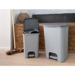 Casa si Gradina - Mobilier - Organizare si depozitare - Cosuri de gunoi - Cos de gunoi cu pedala, plastic, gri, 20 L, 30.3x29.4x42.8 cm, Curver - Infinity.ro