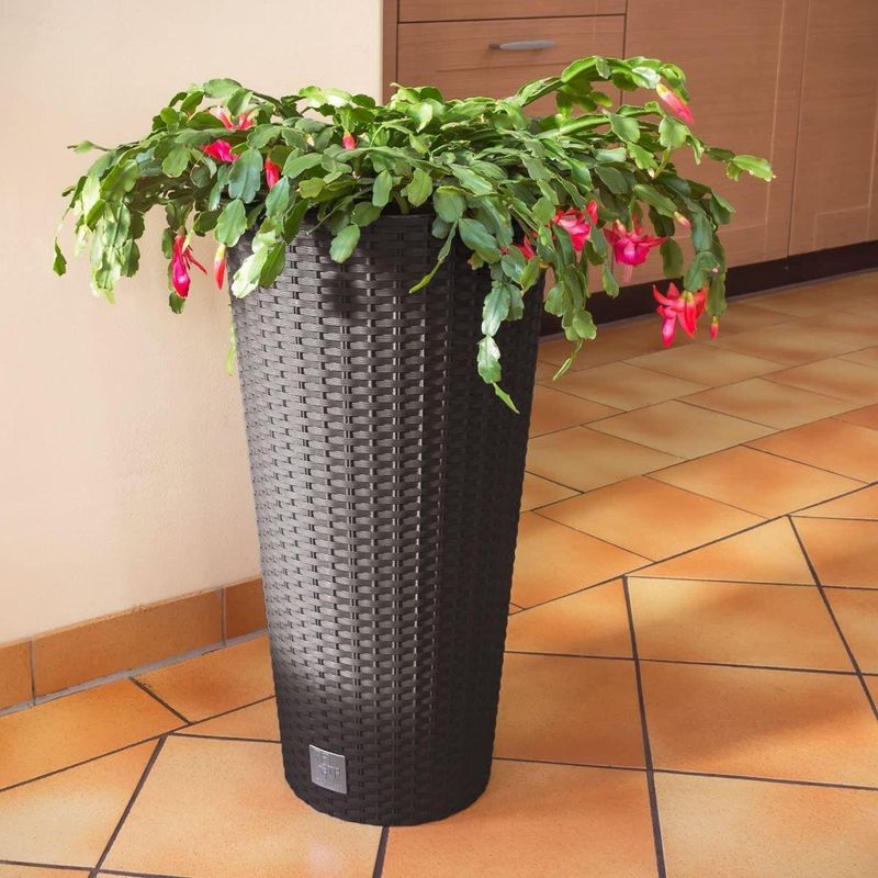 Casa si Gradina - Gradinarit si plante - Plante si ghivece - Ghivece si suporturi - Ghiveci decorativ de flori, Prosperplast, Rato, imitatie ratan, rotund, inalt, maro, 40x76.3 cm - Infinity.ro
