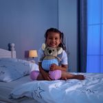 Casa si Gradina - Corpuri si surse de iluminat - Veioze si lampi - Lampi de veghe copii - Jucarie din plus Koko Koala, lampa de veghe si proiector de stele cu muzica, senzor inteligent de plans, 0+ luni - Infinity.ro