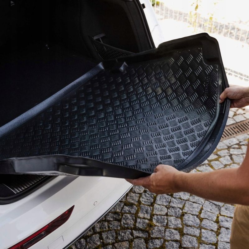 Auto si Moto - Intretinere auto - Covorase auto - Covor Tavita Portbagaj Dacia LOGAN I Sedan 2004 - 2012 - Infinity.ro