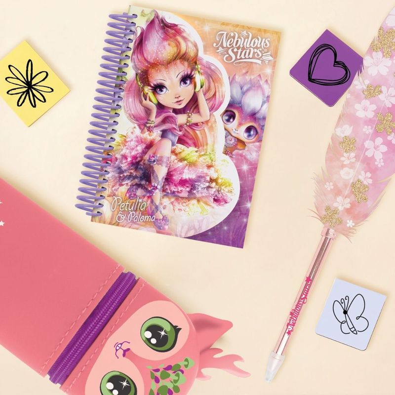 Carti si Birotica - Papetarie - Agende si calendare - Agende si carnete - Mini bloc de notite, personaje Petulia si Paloma - Nebulous Stars - Infinity.ro