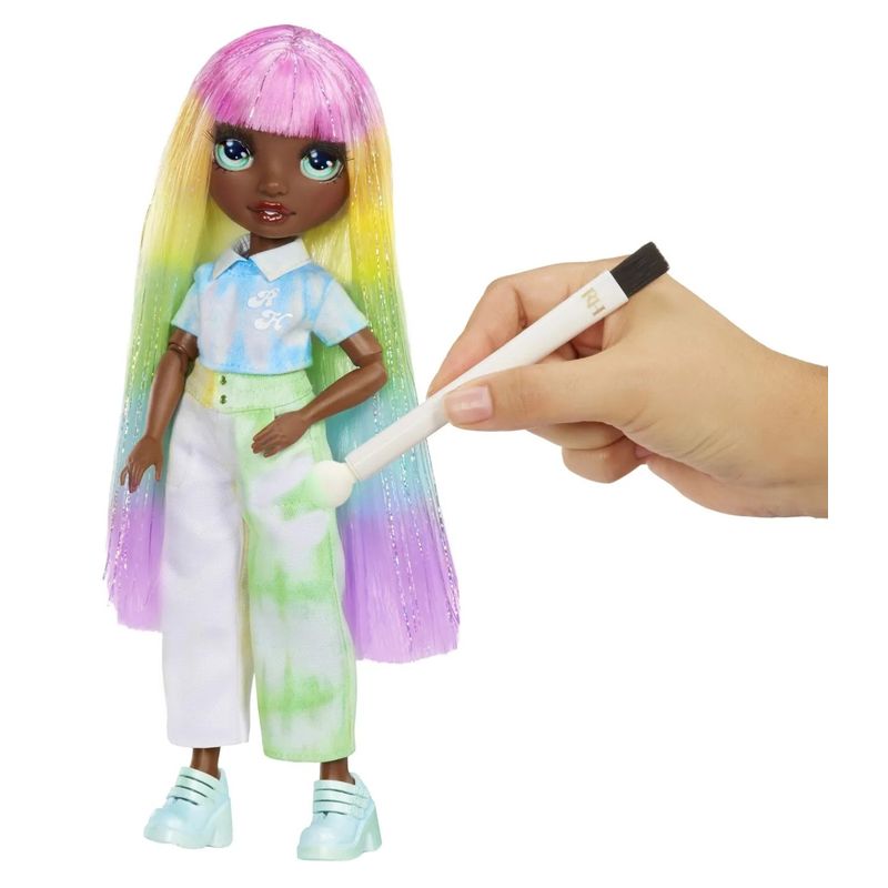 Jucarii, Copii si Bebe - Jucarii si jocuri - Papusi si accesorii - Papusi - RAINBOW HIGH WATERCOLOR CREATE PAPUSA OCHI VERZI - Infinity.ro