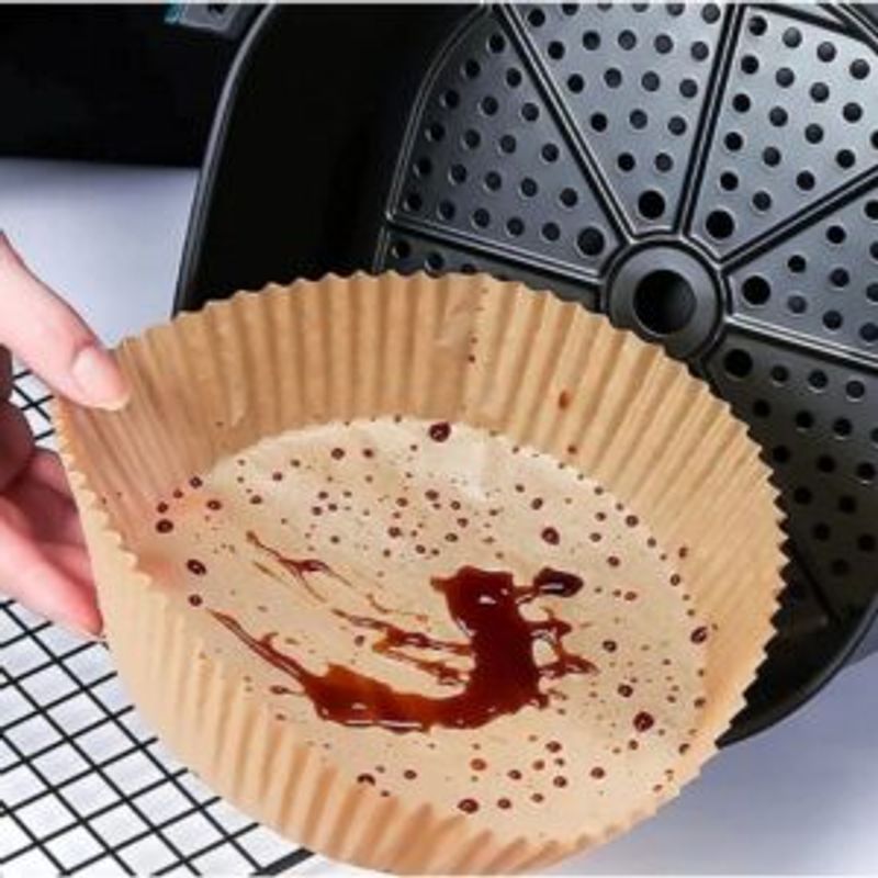Casa si Gradina - Bucatarie si vesela - Vase pentru gatit - Tavi copt - Hartie de copt pentru AirFryer rotund 24cm, 50 buc - Infinity.ro