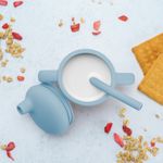 Jucarii, Copii si Bebe - Hrana si alaptare - Biberoane, suzete si accesorii hranire - Cani, pahare si accesorii bebe - Cana din silicon cu pai, AppeKids - Aqua Blue - Infinity.ro