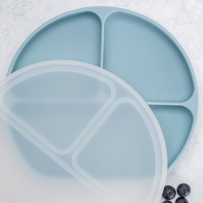 Jucarii, Copii si Bebe - Hrana si alaptare - Biberoane, suzete si accesorii hranire - Articole hranire bebelusi - Farfurie compartimentata din silicon cu ventuza si capac, AppeKids - Aqua Blue - Infinity.ro