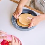 Jucarii, Copii si Bebe - Hrana si alaptare - Biberoane, suzete si accesorii hranire - Articole hranire bebelusi - Farfurie Minikoioi, 100% Premium Silicone – Mellow Yellow - Infinity.ro