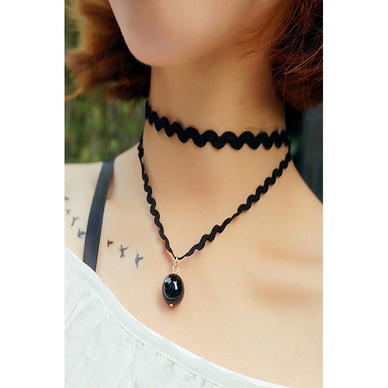 Fashion, accesorii si bijuterii - Femei - Bijuterii femei - Coliere femei - Choker Mystyle Fashion cu margea Black - Colier elegant pentru gat - Black Delux - Infinity.ro