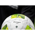 Sport si Outdoor - Sporturi de echipa - Fotbal - Mingi fotbal - Minge fotbal Molten F4N3400 cusaturi sigilate, marime 4 - Infinity.ro