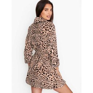 Halat, Victoria's Secret, Logo Short Cozy, Champagne Leopard, Marime XL