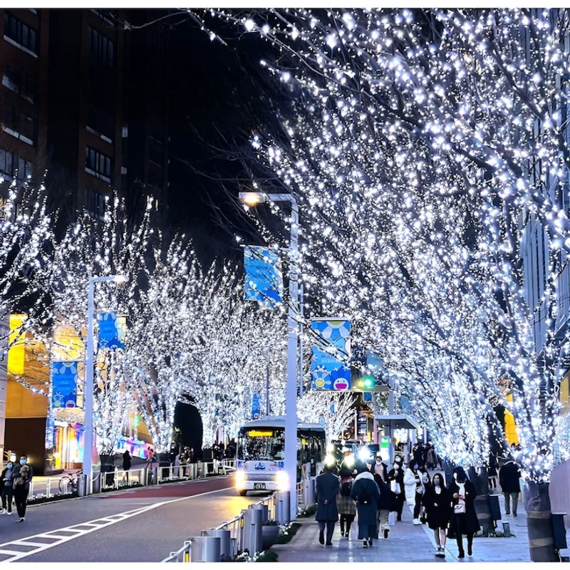 Casa si Gradina - Decoratiuni - Decoratiuni de sezon - Instalatie Craciun Liniara MRG MV8, Alb Rece, 100 Metri, Pentru Exterior - Infinity.ro