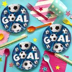 Casa si Gradina - Decoratiuni - Decoratiuni petrecere - Vesela pentru petrecere - Farfurii carton, model fotbal, set 10 bucati, diametru 18cm, multicolor - Infinity.ro