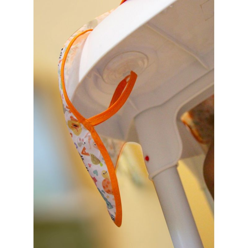 Jucarii, Copii si Bebe - Hrana si alaptare - Biberoane, suzete si accesorii hranire - Articole hranire bebelusi - Baveta multifunctionala cu prindere pe scaunul de masa BabyJem - Infinity.ro