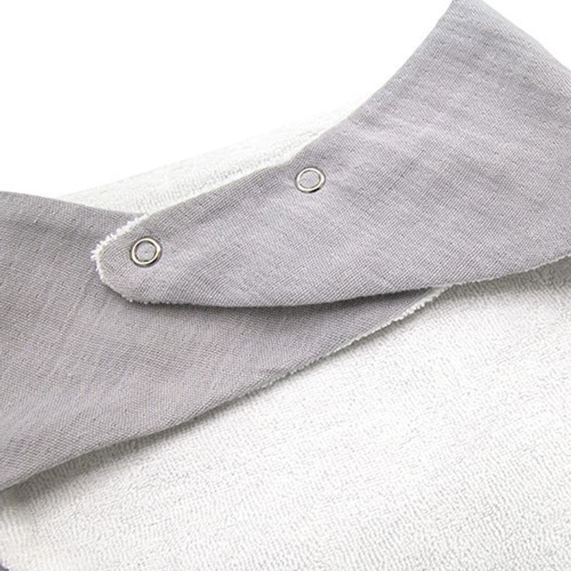 Jucarii, Copii si Bebe - Hrana si alaptare - Biberoane, suzete si accesorii hranire - Articole hranire bebelusi - Set baveta cu doua fete din muselina cu jucarie dentitie BabyJem (Culoare: Ecru) - Infinity.ro