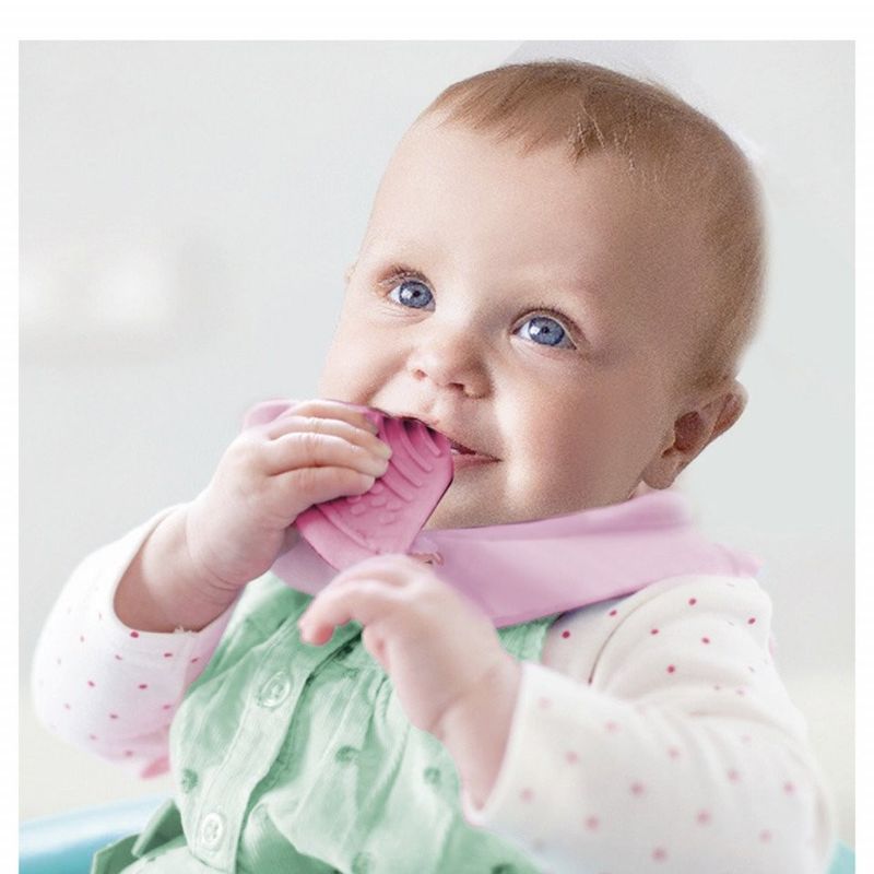 Jucarii, Copii si Bebe - Hrana si alaptare - Biberoane, suzete si accesorii hranire - Articole hranire bebelusi - Baveta triunghi cu accesoriu dentitie BabyJem Cowboy Bib (Culoare: Bleu) - Infinity.ro