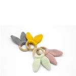 Jucarii, Copii si Bebe - Jucarii si jocuri - Jucarii bebelusi - Jucarii pentru dentitie - Jucarie dentitie din bumbac cu inel din lemn BabyJem Amigurumi (Culoare: Verde) - Infinity.ro