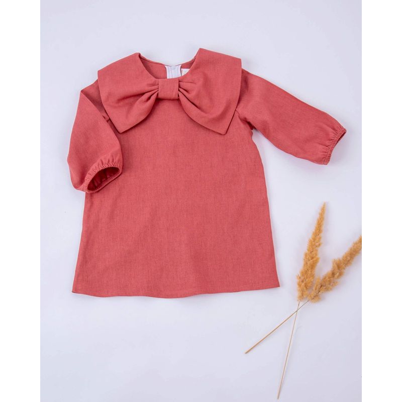 Fashion, accesorii si bijuterii - Copii - Imbracaminte copii - Rochii copii - Rochie din in roz caramiziu cu maneca lunga si guler amplu in forma de funda 98 cm 2-3 ani - Infinity.ro