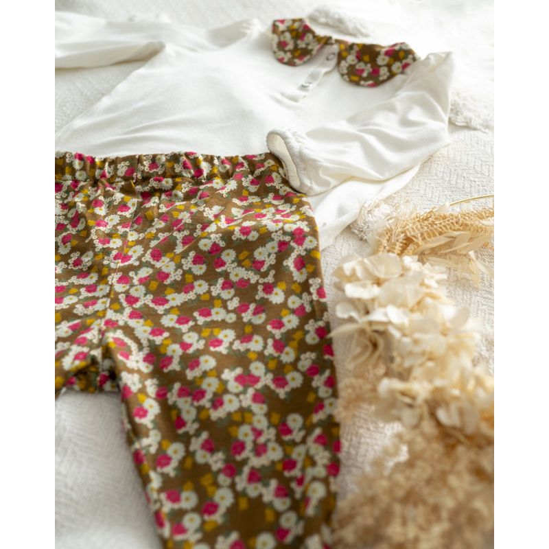 Fashion, accesorii si bijuterii - Copii - Imbracaminte copii - Treninguri si compleuri copii - Set cu bluza si colanti din jersey de bumbac cu imprimeu floral 104 cm 4 ani - Infinity.ro