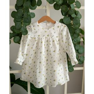 Rochie din muselina cu imprimeu floricele mici galbene si frunze 80 cm 6-12 luni
