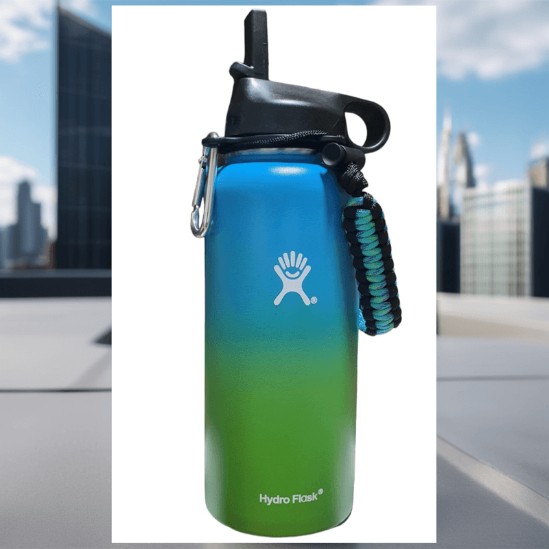Casa si Gradina - Bucatarie si vesela - Cani si pahare - Sticle - Sticla de apa Hydro Flask din otel inoxidabil si izolata in vid cu capac, sistem de prindere si pai 946 ml, albastru - Infinity.ro