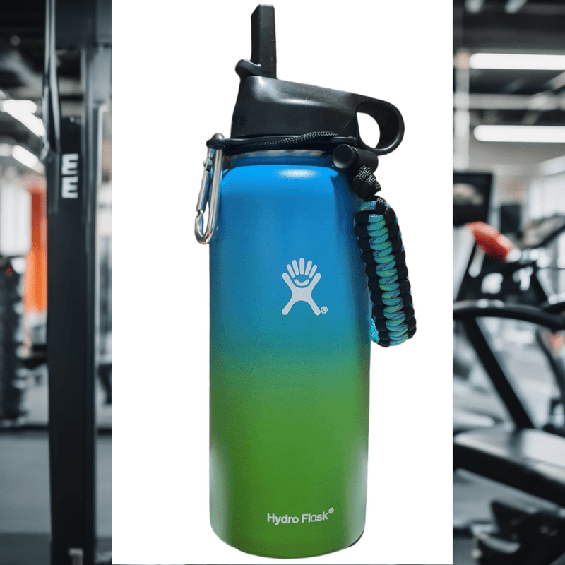 Casa si Gradina - Bucatarie si vesela - Cani si pahare - Sticle - Sticla de apa Hydro Flask din otel inoxidabil si izolata in vid cu capac, sistem de prindere si pai 946 ml, albastru - Infinity.ro