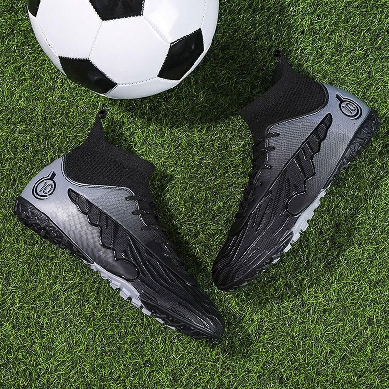 Sport si Outdoor - Echipament Sportiv - Incaltaminte sport - Pantofi sport - Ghete de fotbal MBrands, 8.0 cu glezna  pentru teren sintetic, negru 38 - Infinity.ro