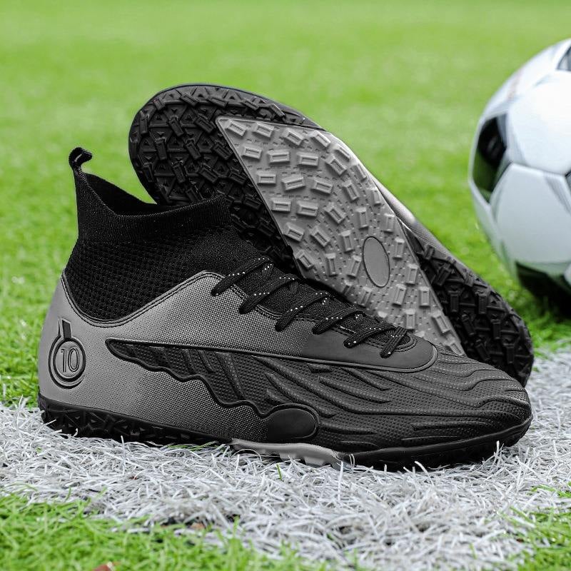 Sport si Outdoor - Echipament Sportiv - Incaltaminte sport - Pantofi sport - Ghete de fotbal MBrands, 8.0 cu glezna  pentru teren sintetic, negru 38 - Infinity.ro