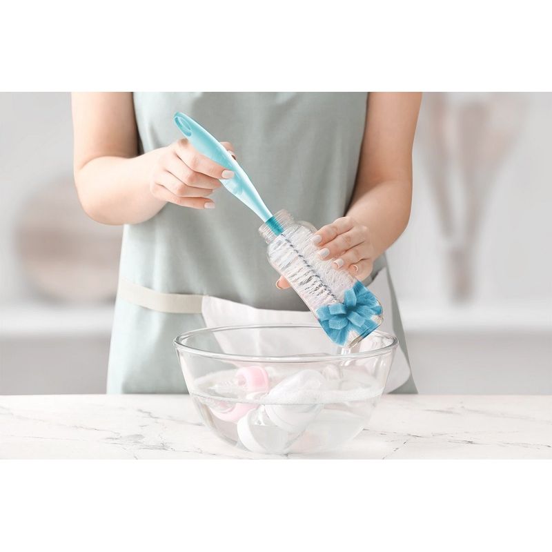 Jucarii, Copii si Bebe - Hrana si alaptare - Biberoane, suzete si accesorii hranire - Biberoane, tetine si accesorii - Perie de curatat biberoane BabyJem (Culoare: Bleu) - Infinity.ro