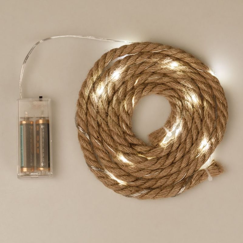 Casa si Gradina - Decoratiuni - Decoratiuni de sezon - Sir luminos decorativ led, 50 becuri, 5m, lumina alb calda, baterii necesare, pentru interior - Infinity.ro