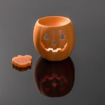 Casa si Gradina - Decoratiuni - Decoratiuni de sezon - Suport ceramic aromaterapie, halloween, dovleac, culoare portocaliu, dimensiuni 8 x 9 cm, include ceara dovleac 10 - Infinity.ro