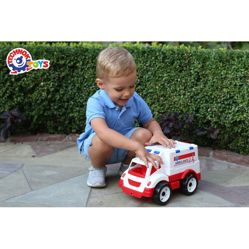 Jucarii, Copii si Bebe/Jucarii si jocuri/Jucarii de exterior/Masinute si vehicule pentru copii - Masinuta de jucarie pentru copii de 3 ani+, tip ambulanta pentru transport pacienti, Alb - Rosu - Infinity.ro