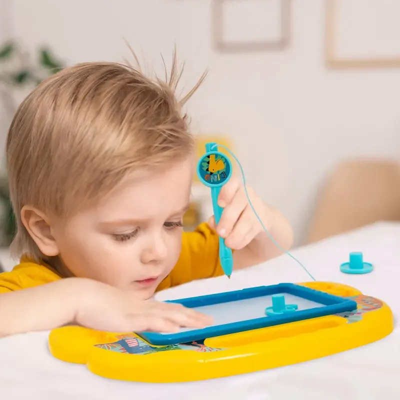 Jucarii, Copii si Bebe - Jucarii si jocuri - Jucarii & jocuri educative - Jucarii interactive - Tabla magnetica Magic Scribbler Baby Dinozaur - Infinity.ro