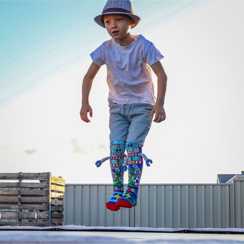 Fashion, accesorii si bijuterii - Copii - Lenjerie si pijamale copii - Sosete si dresuri copii - Sosete lungi colorate Madmia pentru baieti Robot 3-5 ani - Infinity.ro