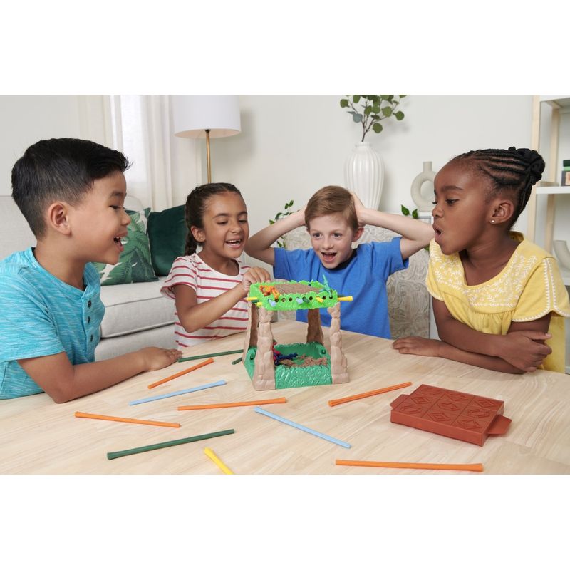 Jucarii, Copii si Bebe - Jucarii si jocuri - Jucarii & jocuri educative - Pasta, lut si nisip modelabil - Joc de aventura cu nisip kinetic - Infinity.ro