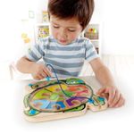 Jucarii, Copii si Bebe - Jucarii si jocuri - Jucarii & jocuri educative - Jocuri si jucarii educative - Hape labirint magnetic broasca testoasa - Infinity.ro