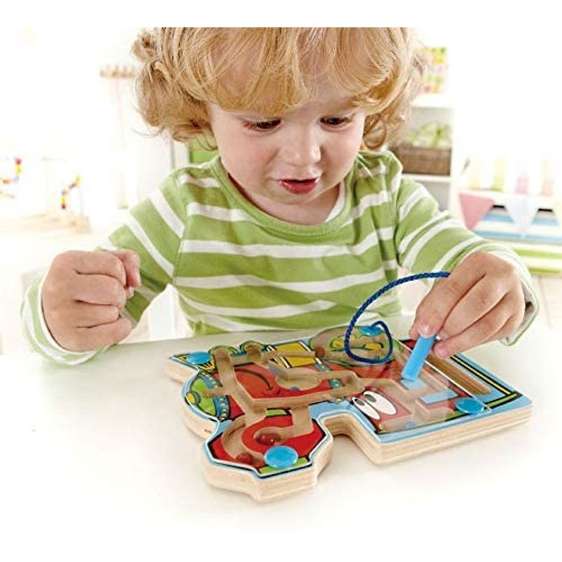 Jucarii, Copii si Bebe - Jucarii si jocuri - Vehicule si jucarii cu telecomanda - Trenulete de jucarie - Hape labrint magnetic locomotiva - Infinity.ro