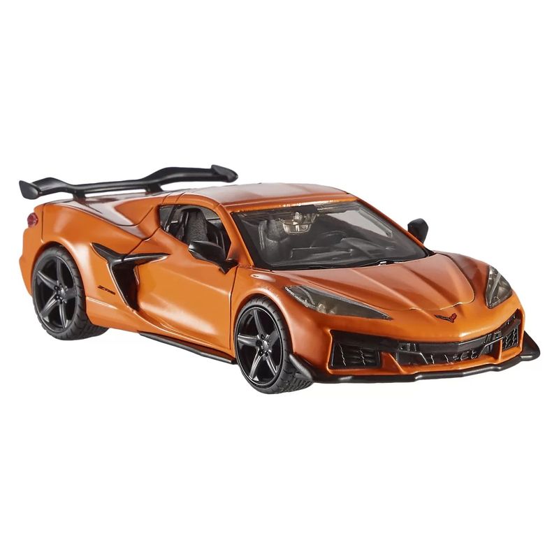 Jucarii, Copii si Bebe - Jucarii si jocuri - Vehicule si jucarii cu telecomanda - Masinute - Hot wheels premium real riders masinuta metalica 23 corvette z06 scara 1:43 - Infinity.ro