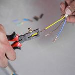 Casa si Gradina - Constructii - Scule de mana si unelte - Clesti si patenti - Cleste dezizolat manual, 170 mm, Beorol - Infinity.ro