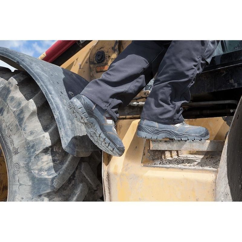 Casa si Gradina - Constructii - Echipamente de lucru - Incaltaminte protectia muncii - Bocanci de lucru, S1P, SRA, piele caprioara, marimea 45, NEO - Infinity.ro