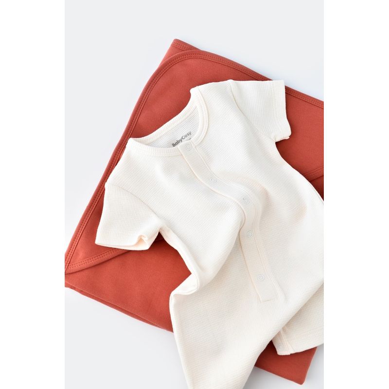 Fashion, accesorii si bijuterii - Copii - Imbracaminte copii - Salopete copii - Salopeta cu pantaloni scurti - 100% bumbac organic - Ecru, BabyCosy (Marime: 12-18 Luni) - Infinity.ro