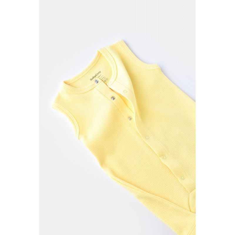 Fashion, accesorii si bijuterii - Copii - Imbracaminte copii - Salopete copii - Salopeta fara maneci si pantaloni scurti - 100% bumbac organic - Galben, BabyCosy (Marime: 12-18 Luni) - Infinity.ro