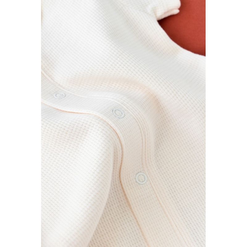 Fashion, accesorii si bijuterii - Copii - Imbracaminte copii - Salopete copii - Salopeta cu pantaloni scurti - 100% bumbac organic - Ecru, BabyCosy (Marime: 18-24 Luni) - Infinity.ro