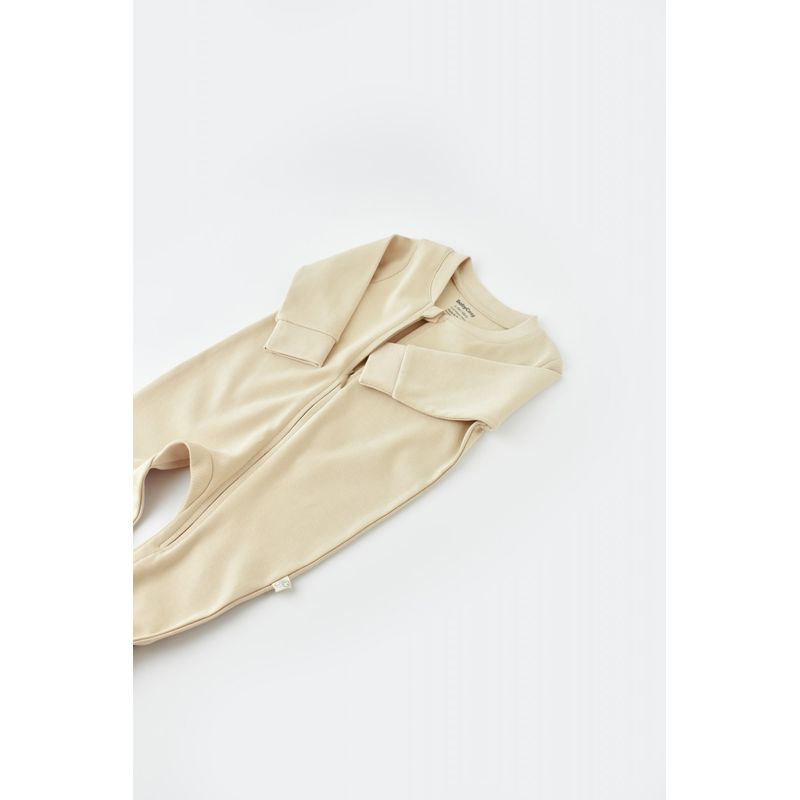 Fashion, accesorii si bijuterii - Copii - Imbracaminte copii - Salopete copii - Salopeta cu fermoar cu maneca lunga si pantaloni lungi - 100%bumbac organic - Crem, BabyCosy (Marime: 9-12 luni) - Infinity.ro